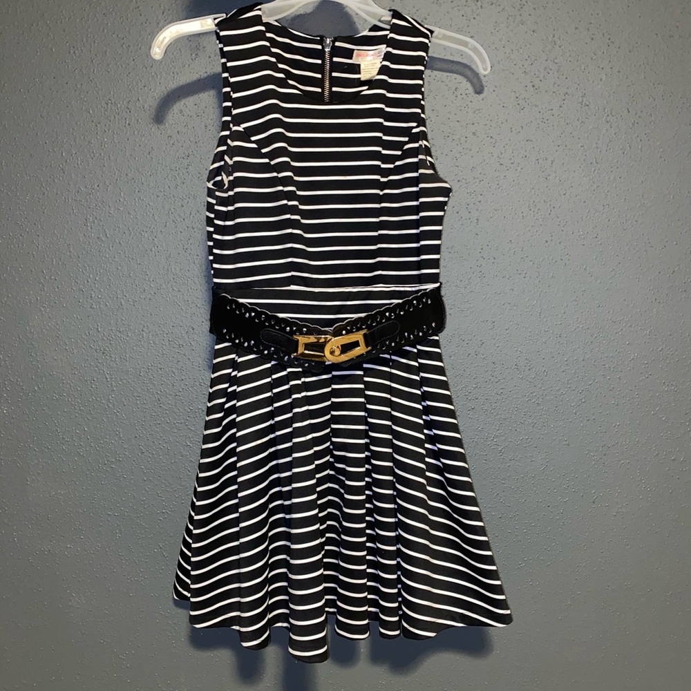 woman’s size S A’GACI dress